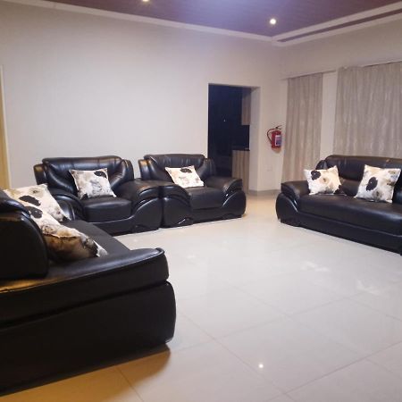 Pillacol Guest House Victoria Falls Zewnętrze zdjęcie