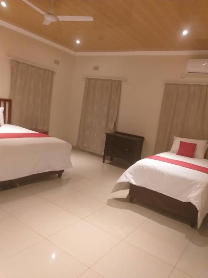 Pillacol Guest House Victoria Falls Zewnętrze zdjęcie