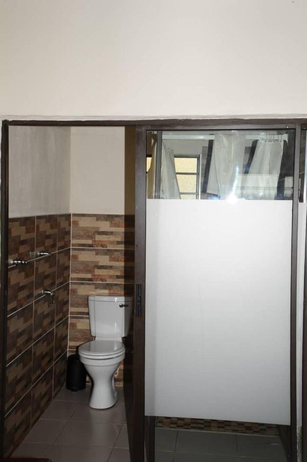 Pillacol Guest House Victoria Falls Zewnętrze zdjęcie