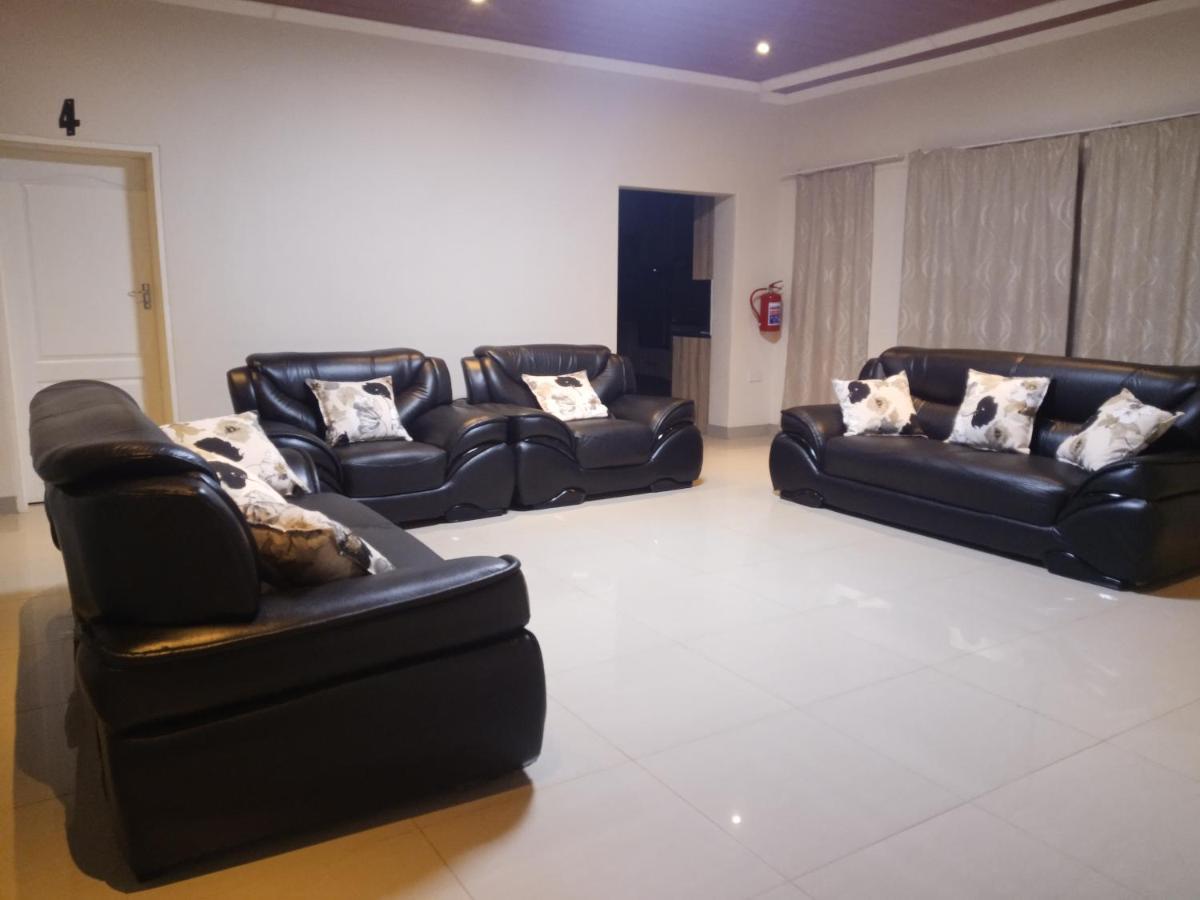 Pillacol Guest House Victoria Falls Zewnętrze zdjęcie